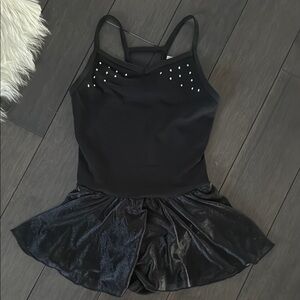 Moret Girls Black Dance Leotard with attached skirt sz Medium